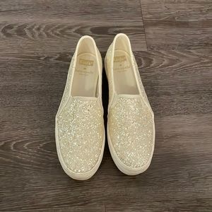 Ivory sparkle glitter Kate Spade Keds shoes. Women size 6. Bridal.